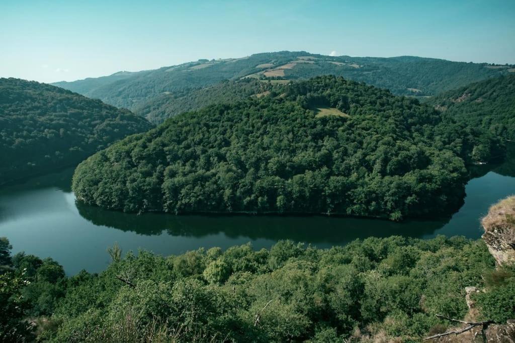 Lake House I // Alauzet Ecolodge + Nature Spa Castelnau-de-Mandailles ภายนอก รูปภาพ